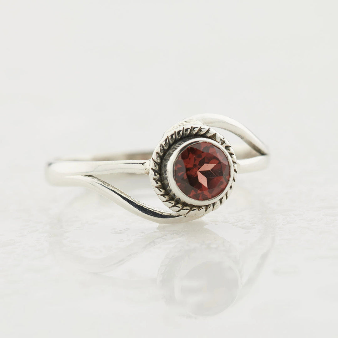 January Birthstone - Garnet