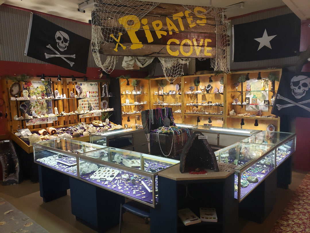 Rockhound interior display