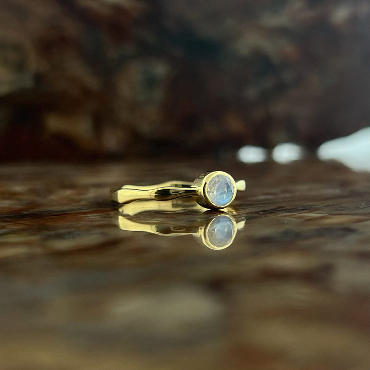 Moonstone 18K Vermeil Gold Stackable Wavy Ring