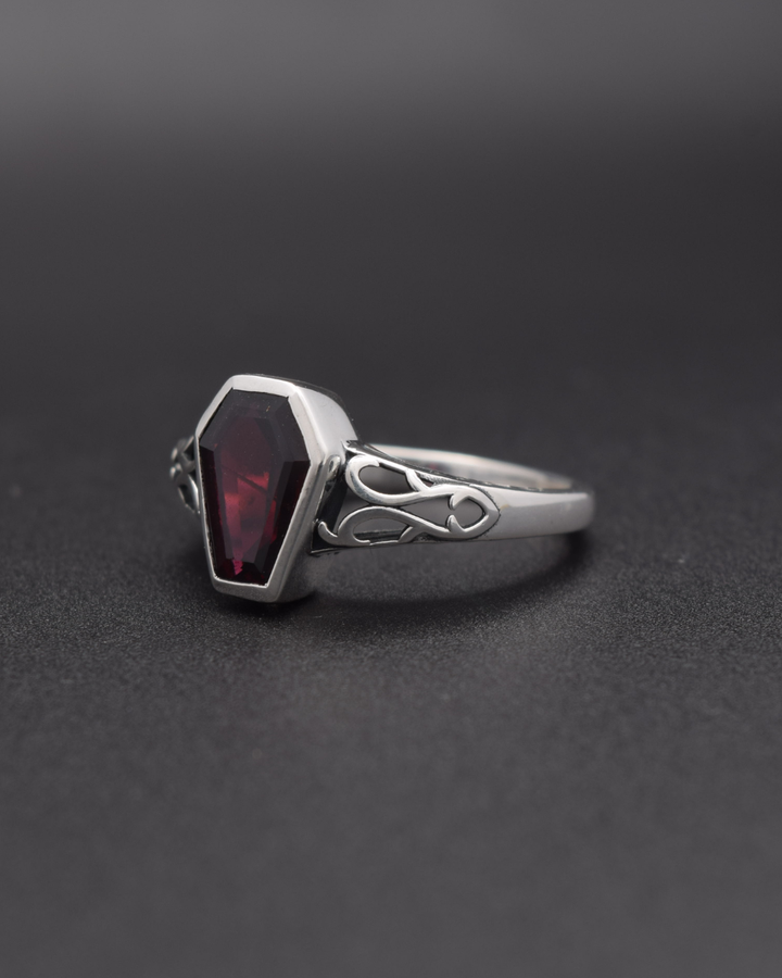 Silvaria Garnet Coffin Ring