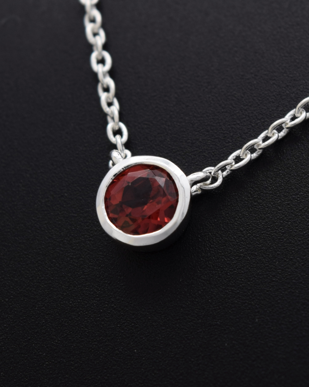 Garnet Aurora Birthstone Necklace | Silvaria