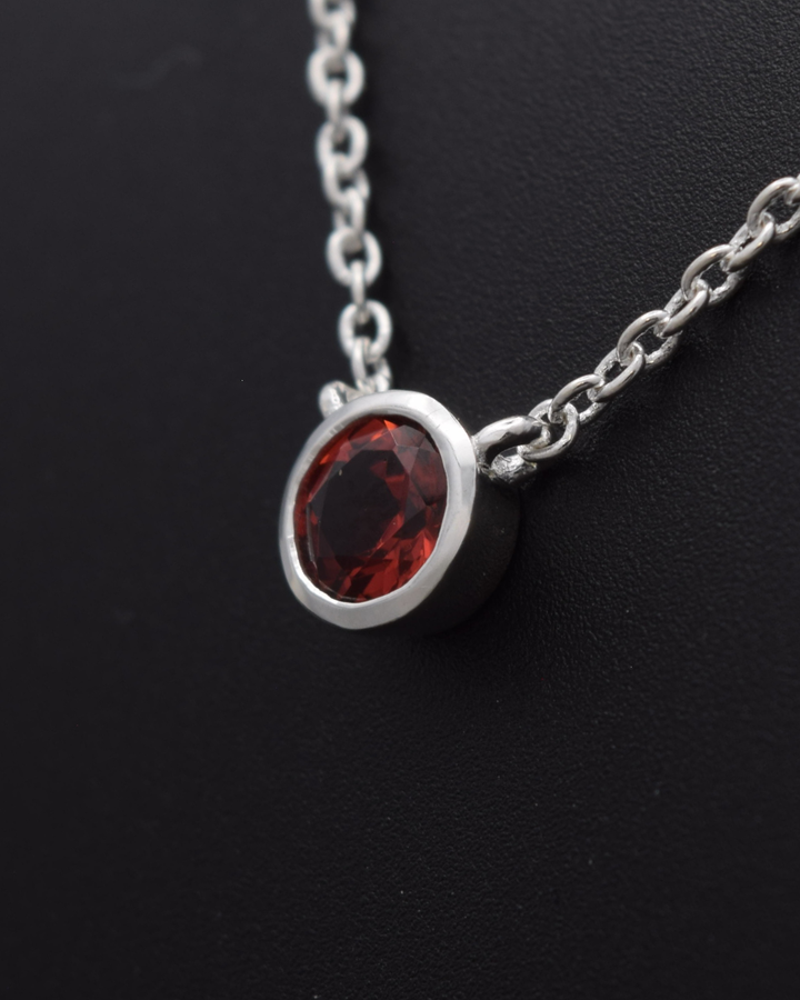 Garnet Aurora Birthstone Necklace | Silvaria