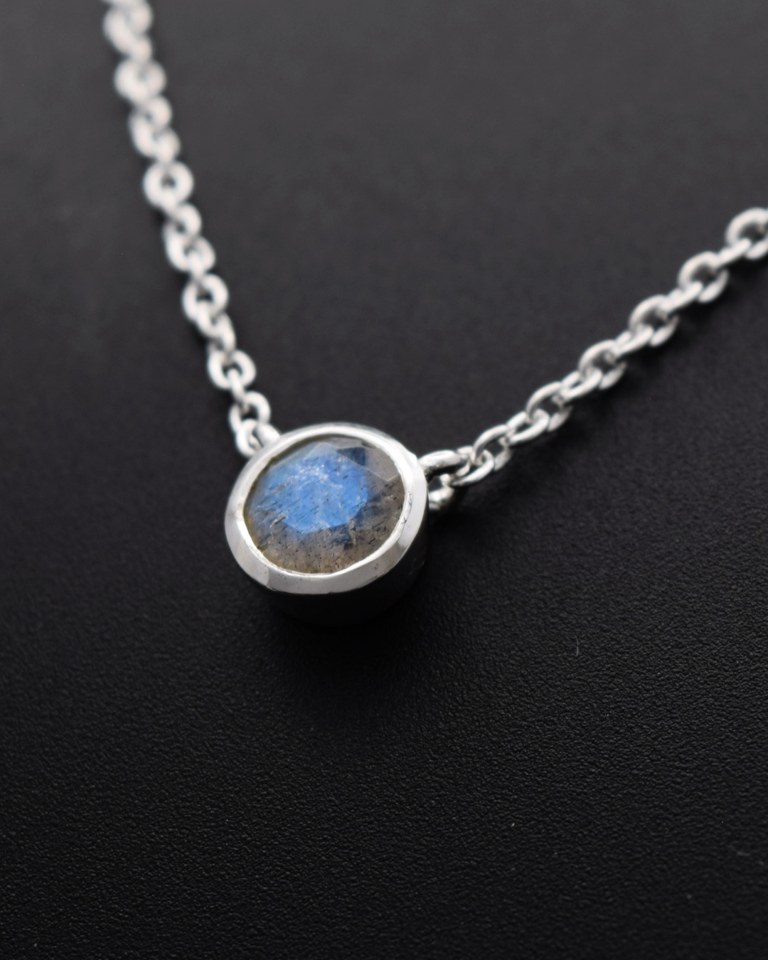 Labradorite Aurora Necklace | Silvaria