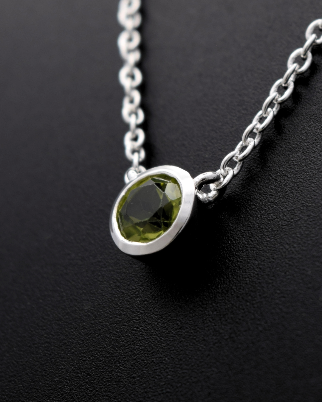 Peridot Aurora Birthstone Necklace | Silvaria