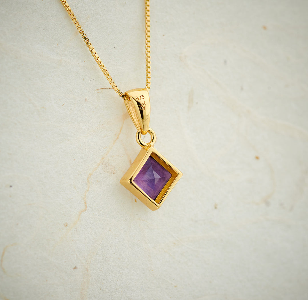 Amethyst Everyday Gold Pendant