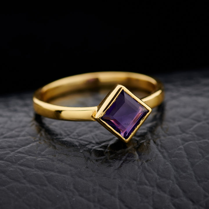 Amethyst Everyday Gold Ring