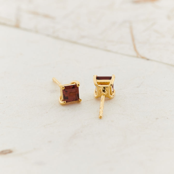 Garnet Everyday Gold Studs