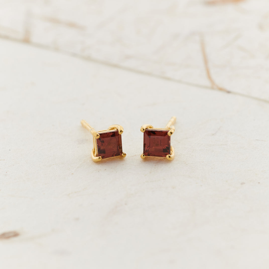 Garnet Everyday Gold Studs