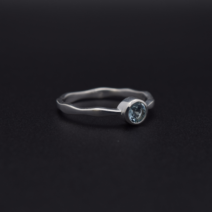 Silvaria Blue Topaz Wavy Ring