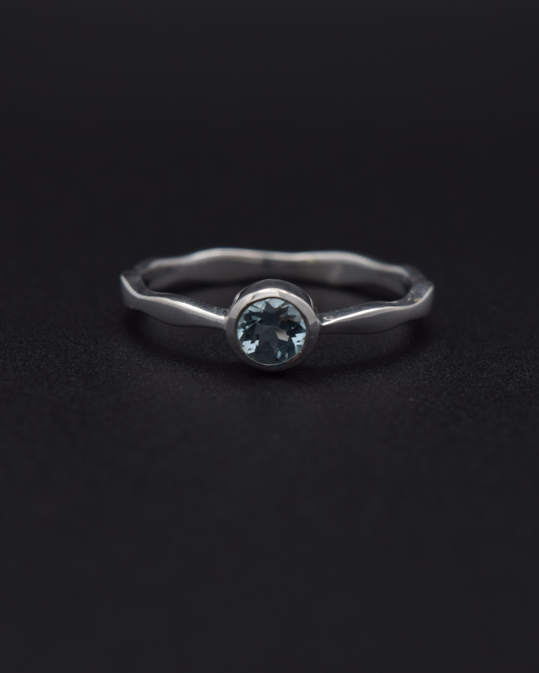 Silvaria Blue Topaz Wavy Ring