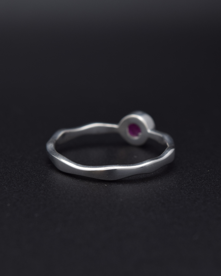 Silvaria Ruby Wavy Ring