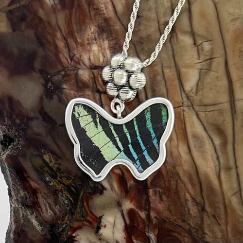 Leilus Sm Flower Btrfly Fine Silver Pendant