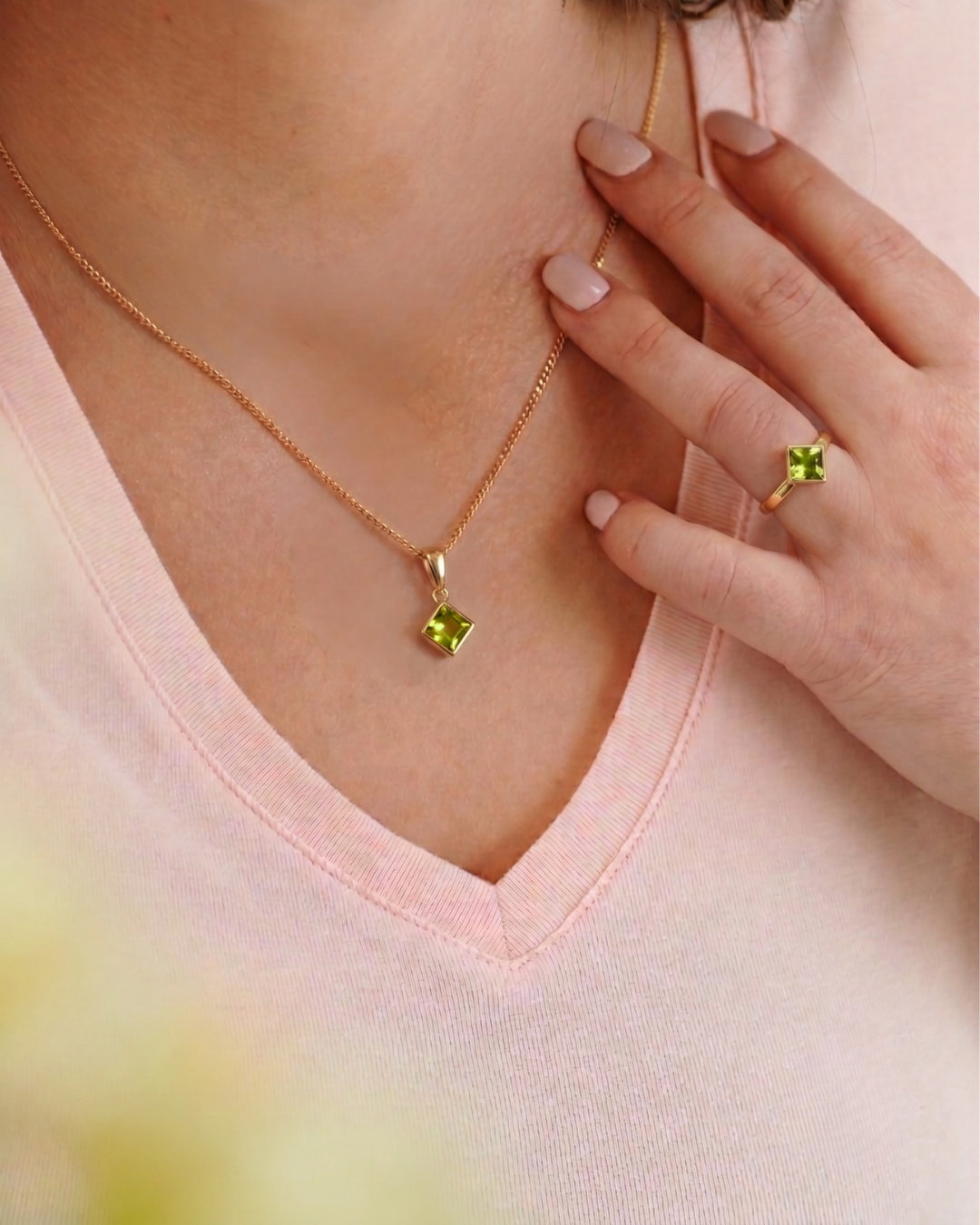 Peridot Everyday Gold Pendant