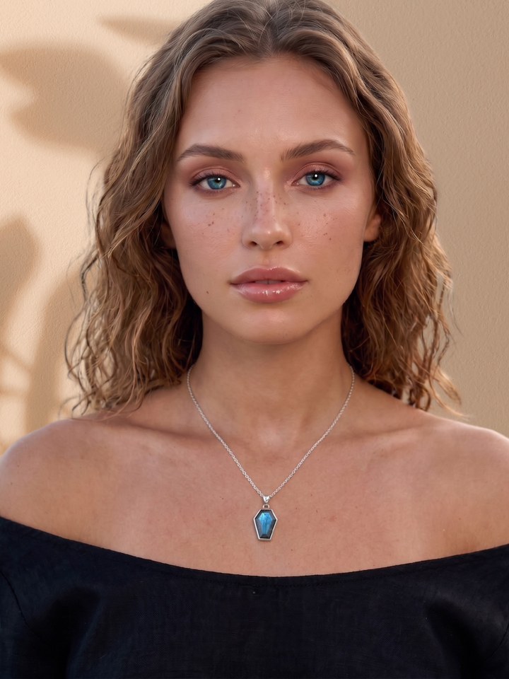 Silvaria Labradorite Coffin Necklace