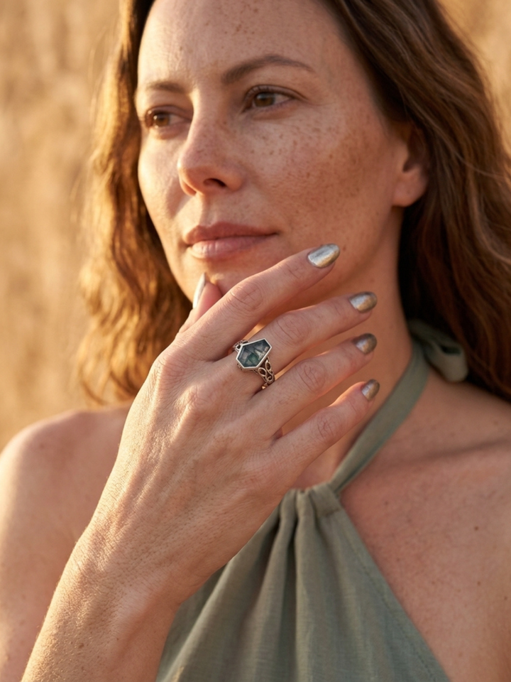 Silvaria Moss Agate Coffin Ring